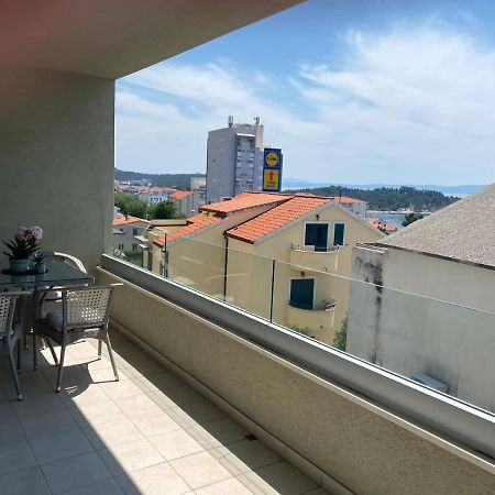 Modern Apartments With Garage Makarska Exterior foto